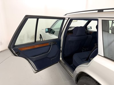 Lot 139 - 1992 Mercedes-Benz 230TE