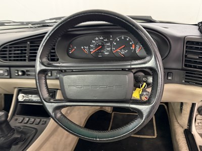 Lot 71 - 1988 Porsche 944 Turbo