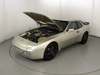 Lot 71 - 1988 Porsche 944 Turbo