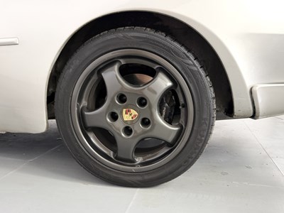 Lot 71 - 1988 Porsche 944 Turbo