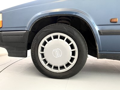 Lot 41 - 1992 Volvo 940 Turbo Wentworth
