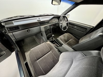 Lot 41 - 1992 Volvo 940 Turbo Wentworth