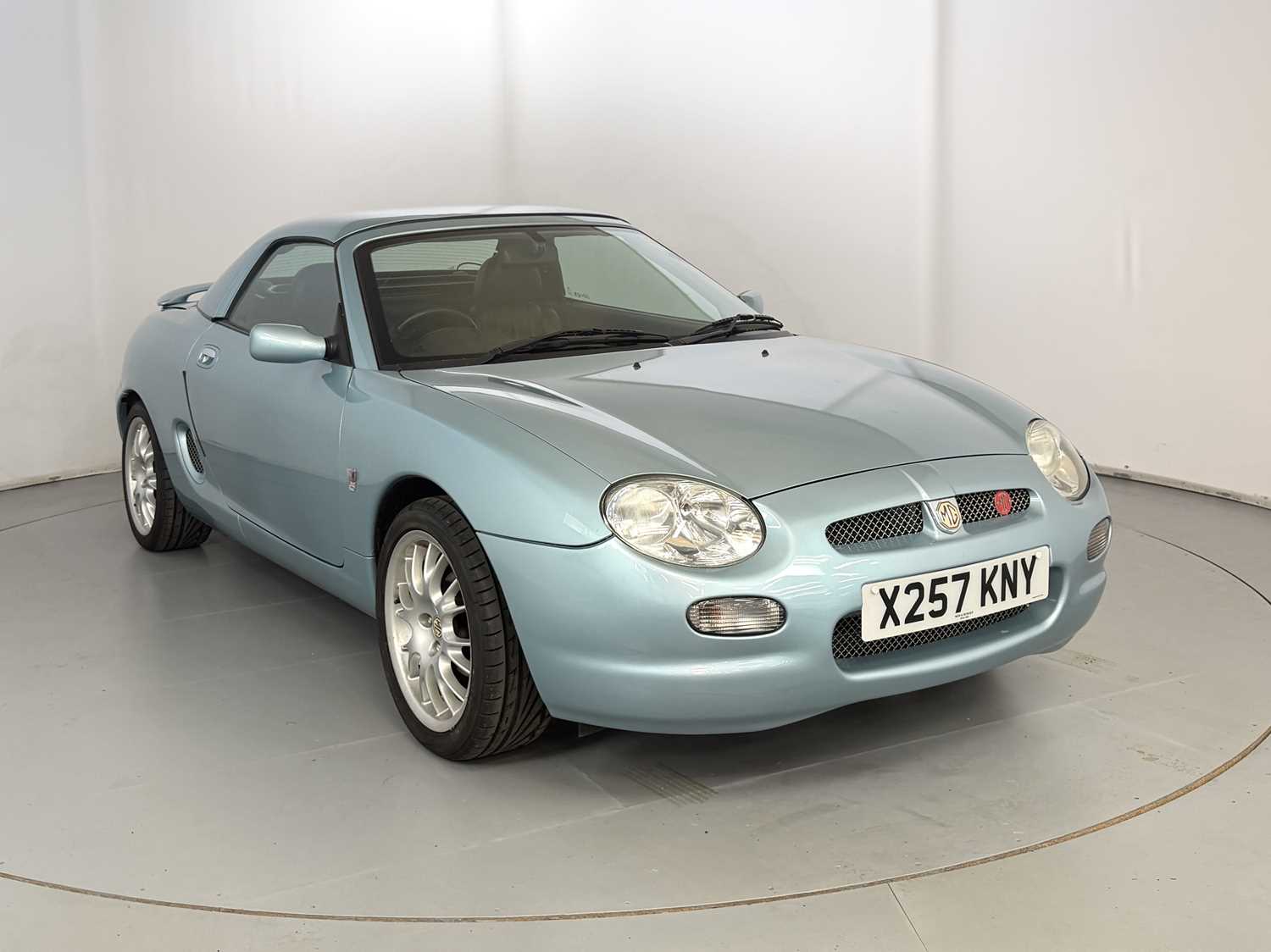 2000 MG F