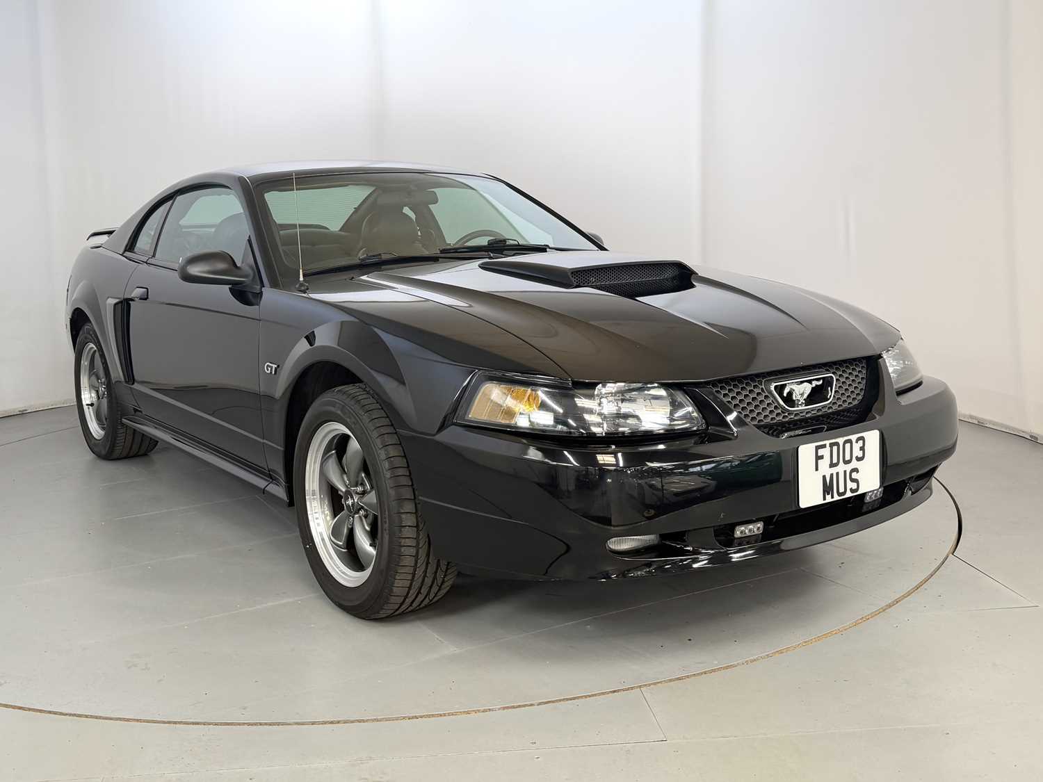 2003 Ford Mustang
