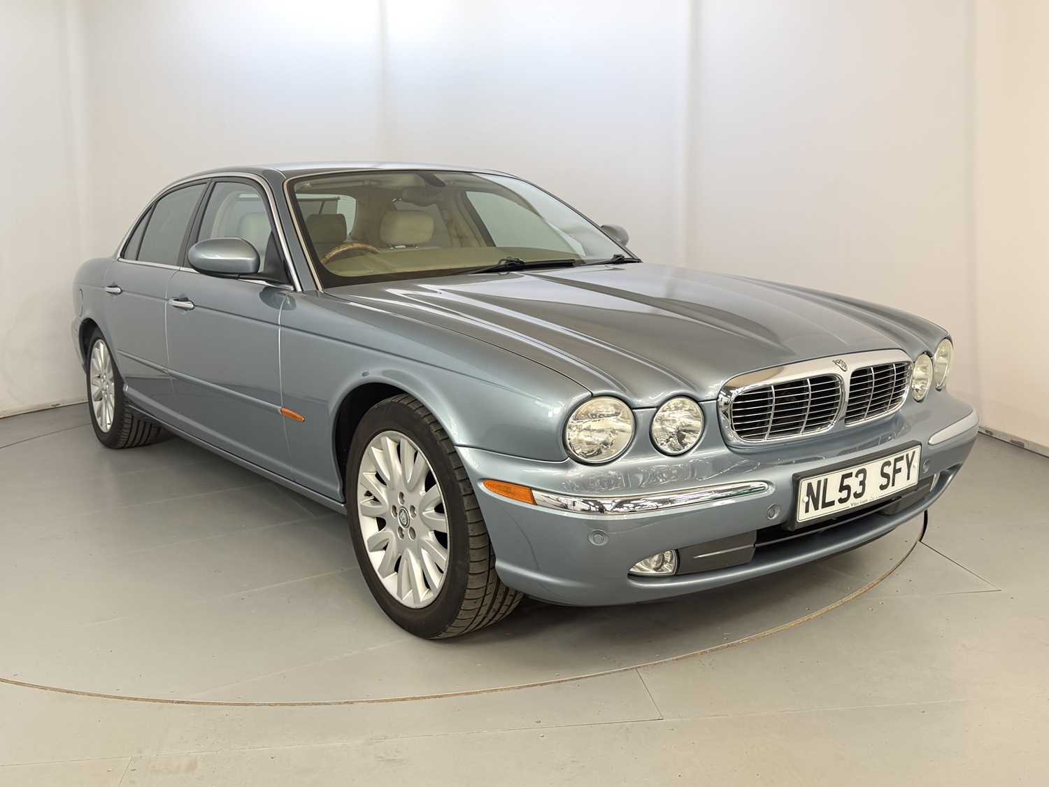 2003 Jaguar XJ6