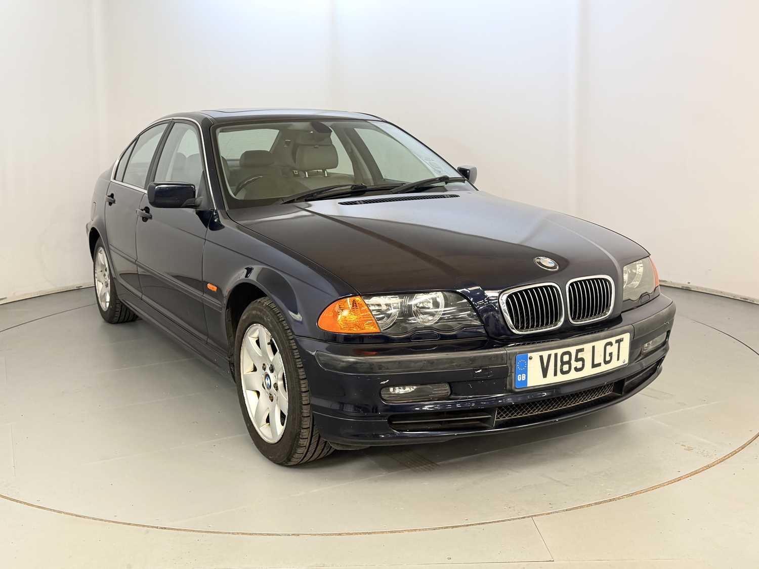 2001 BMW 328i