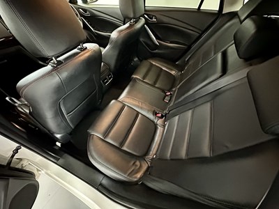 Lot 31 - 2014 Mazda 6 Sport