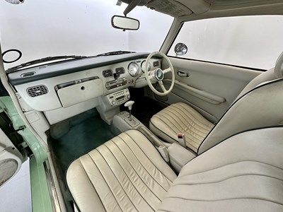 Lot 6 - 1991 Nissan Figaro