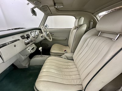 Lot 6 - 1991 Nissan Figaro