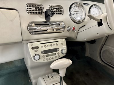 Lot 6 - 1991 Nissan Figaro