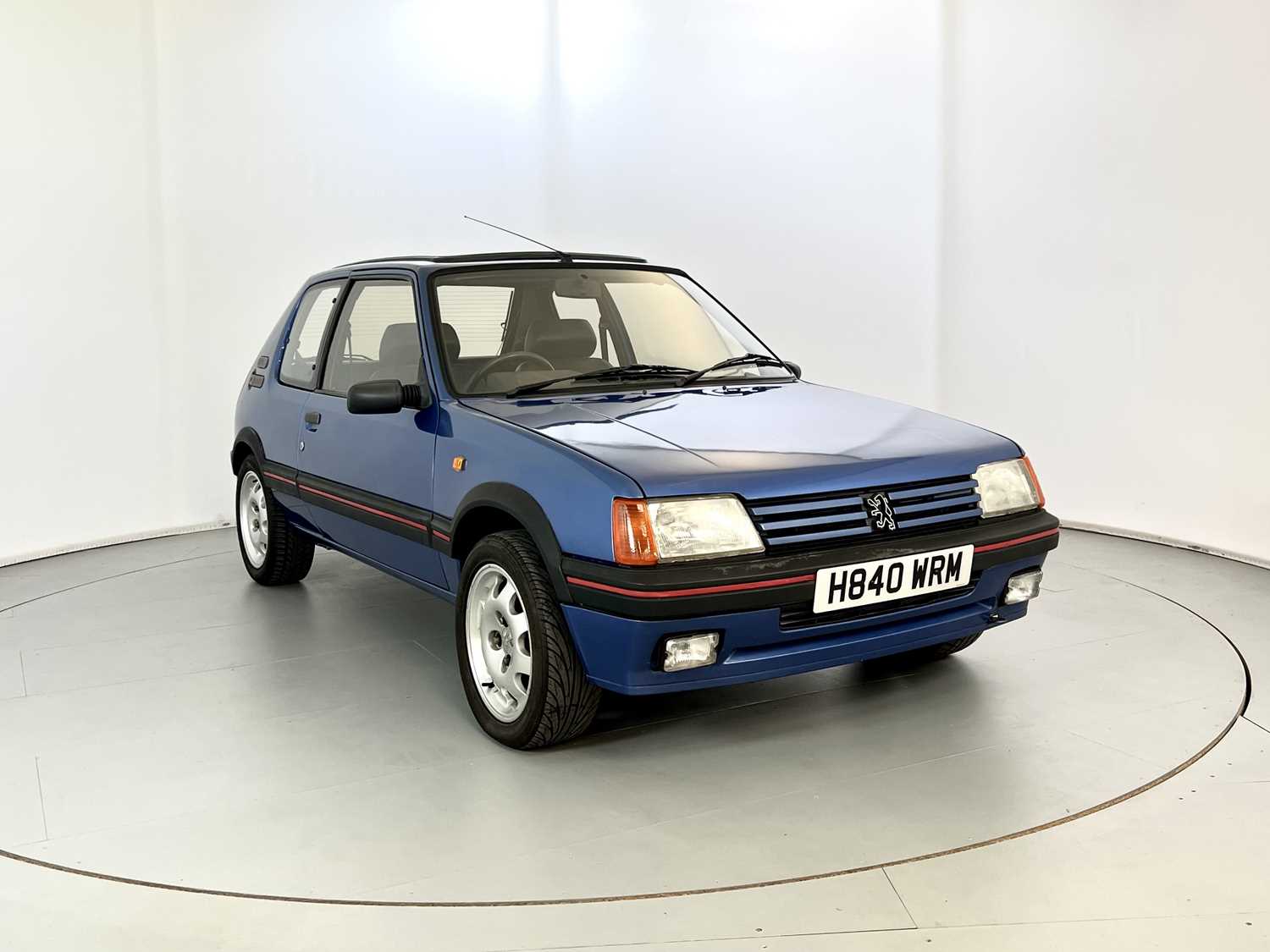 Lot 43 - 1990 Peugeot 205 GTI