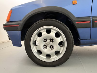 Lot 43 - 1990 Peugeot 205 GTI