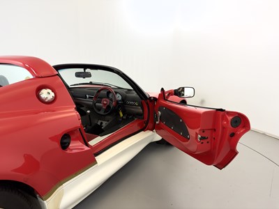 Lot 136 - 2000 Lotus Elise S1 Type 49