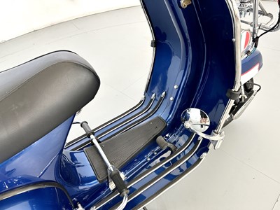 Lot 11 - 1971 Vespa 150 Super