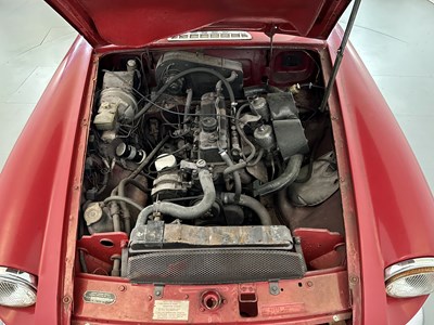 Lot 2 - MG BGT