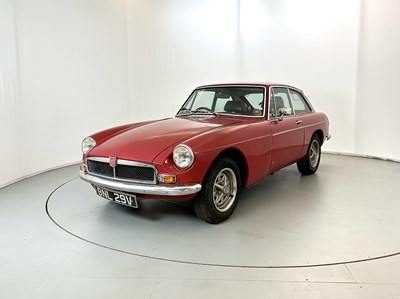 Lot 2 - MG BGT