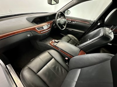 Lot 105 - 2007 Mercedes-Benz S320
