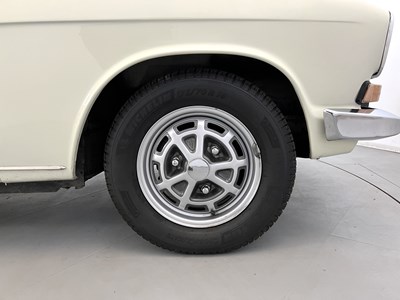 Lot 48 - 1976 Renault 16 TX