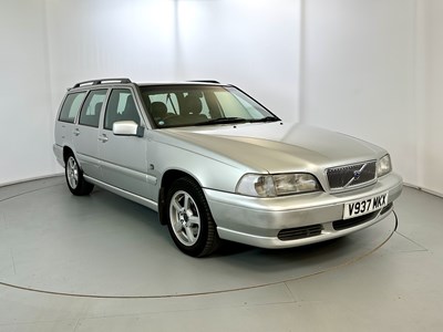 Lot 98 - 1999 Volvo V70