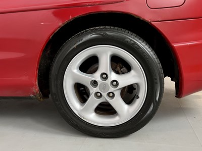 Lot 5 - 1994 Ford Probe