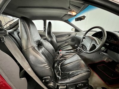 Lot 5 - 1994 Ford Probe