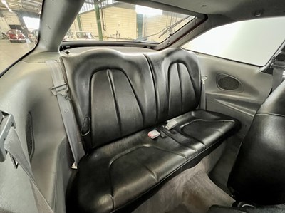 Lot 5 - 1994 Ford Probe
