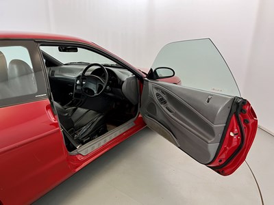 Lot 5 - 1994 Ford Probe