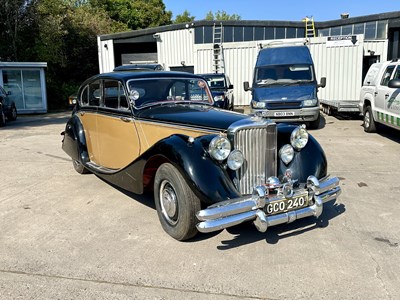 Lot 191 - Jaguar MKV