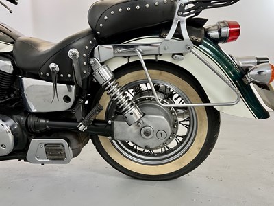 Lot 65 - 1998 Kawasaki V Classic