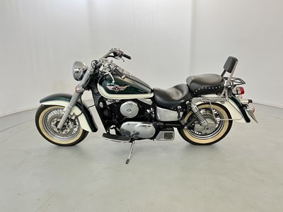 Lot 65 - 1998 Kawasaki V Classic