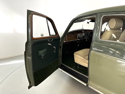 Lot 80 - 1959 Rover P4 100