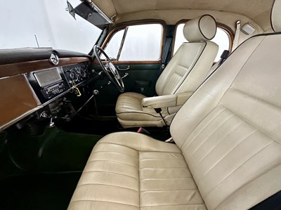 Lot 80 - 1959 Rover P4 100
