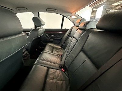 Lot 5 - 1998 BMW 528i