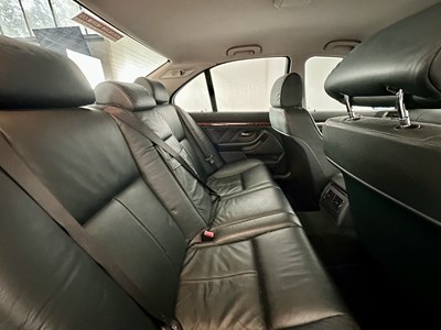 Lot 5 - 1998 BMW 528i