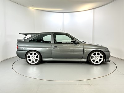 Lot 60 - 1992 Ford Escort RS Cosworth