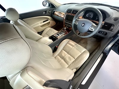 Lot 9 - 2007 Jaguar XK