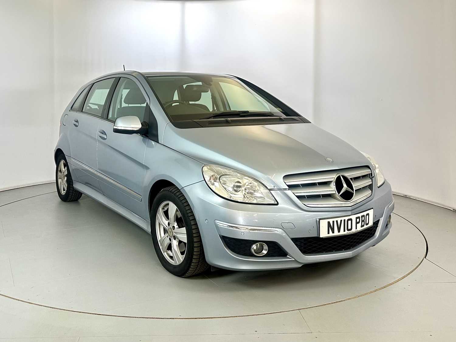 Lot 127 - 2010 Mercedes-Benz B180