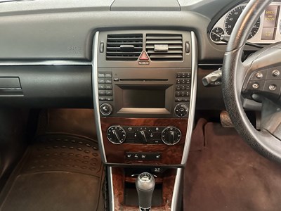 Lot 127 - 2010 Mercedes-Benz B180