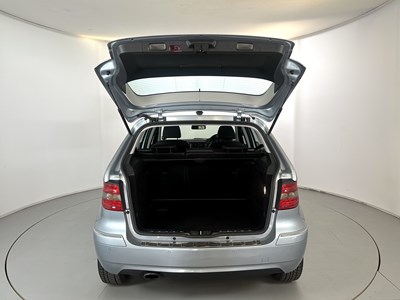 Lot 127 - 2010 Mercedes-Benz B180