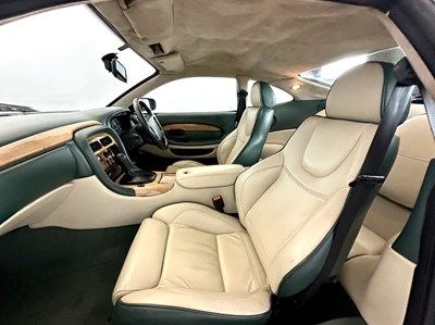 Lot 8 - 2000 Aston Martin DB7