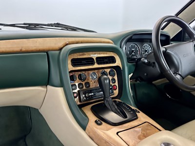 Lot 8 - 2000 Aston Martin DB7
