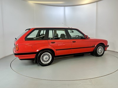 Lot 18 - 1994 BMW 318i Touring