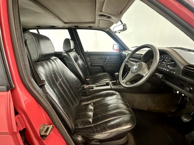 Lot 18 - 1994 BMW 318i Touring