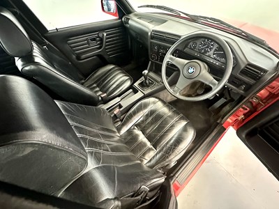 Lot 18 - 1994 BMW 318i Touring