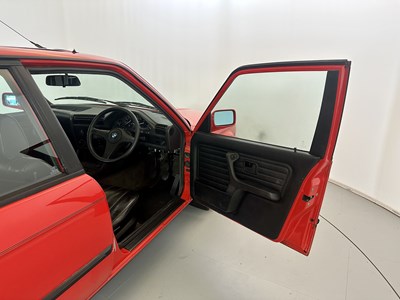 Lot 18 - 1994 BMW 318i Touring