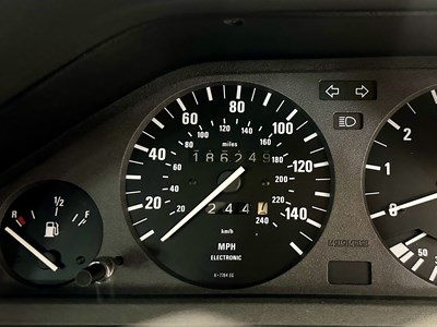 Lot 18 - 1994 BMW 318i Touring