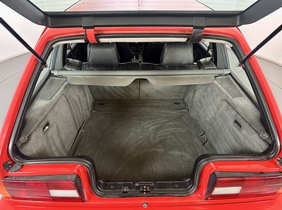 Lot 18 - 1994 BMW 318i Touring