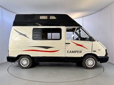 Lot 30 - 1990 Renault Traffic