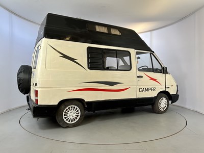 Lot 30 - 1990 Renault Traffic