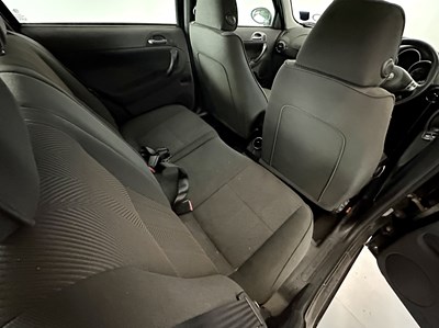 Lot 122 - 2003 Alfa Romeo 147 - NO RESERVE